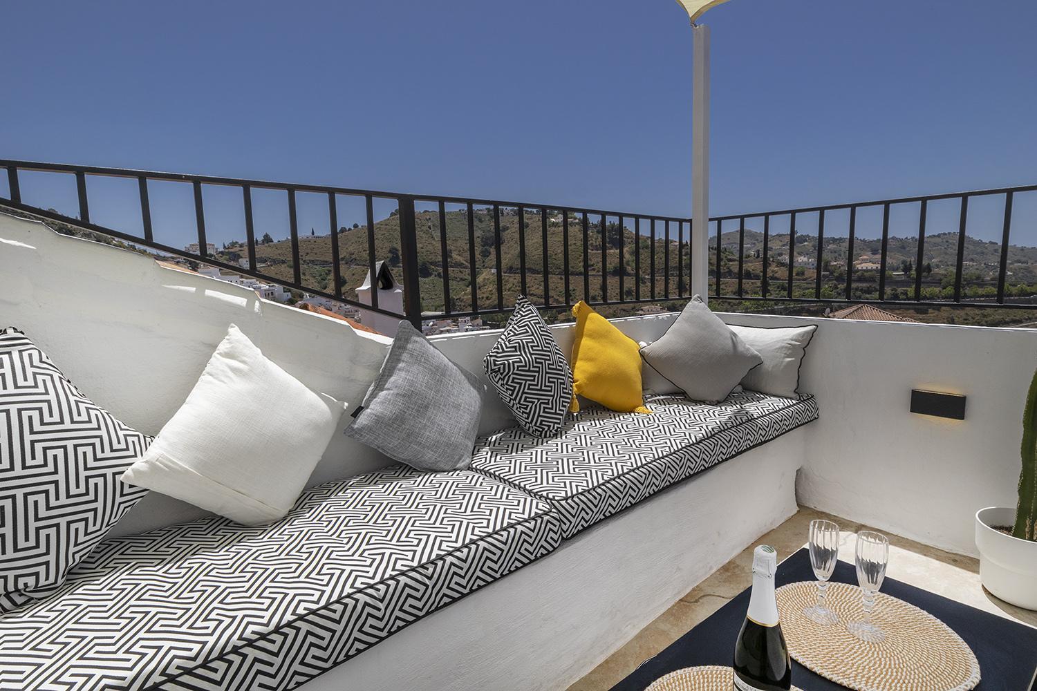 Casa Jardin Competa Bed & Breakfast エクステリア 写真